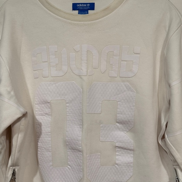 Adidas Cream Sweatshirt with Subtle Logo - Picture 5 of 10